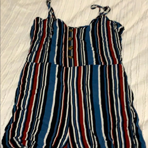 Patterned Romper - Picture 1 of 3